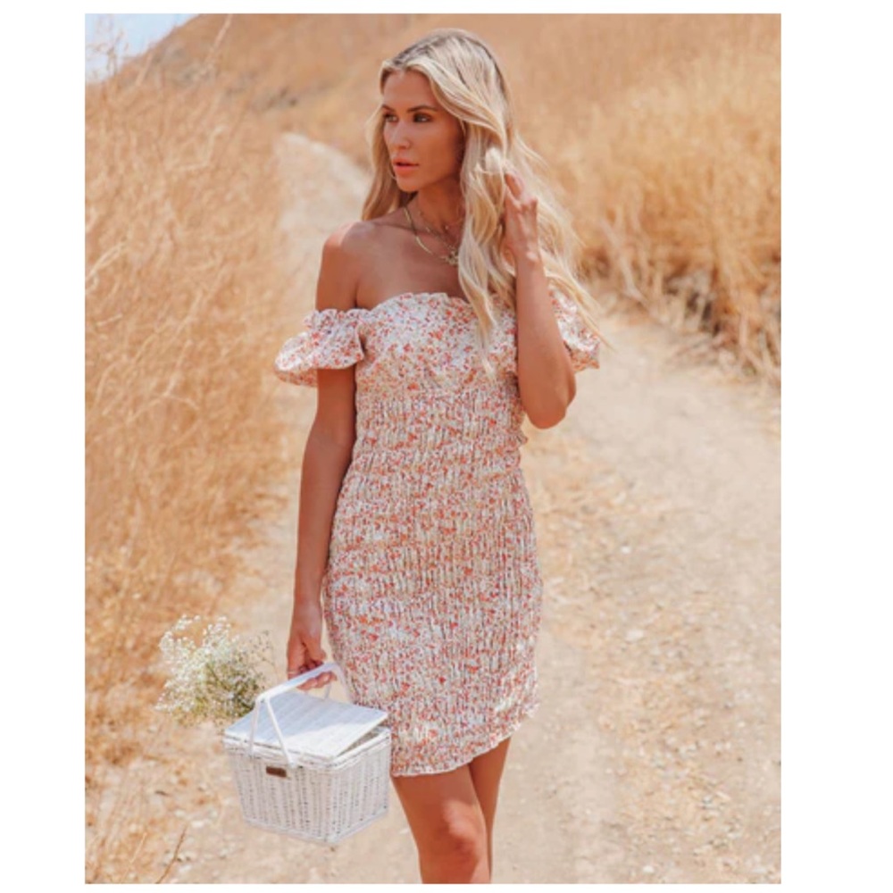 Vici Off Shoulder Dress - New
